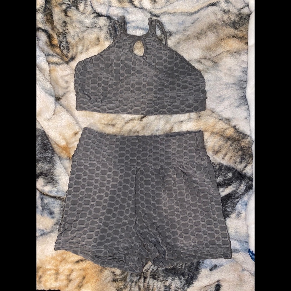 Two piece set